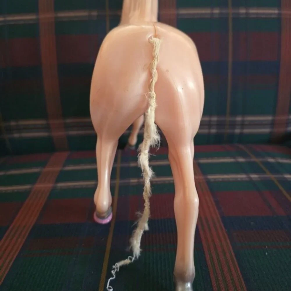 Barbie in the Nutcracker Marzipan‎ Horse C3610 2003 Fantasy Tales